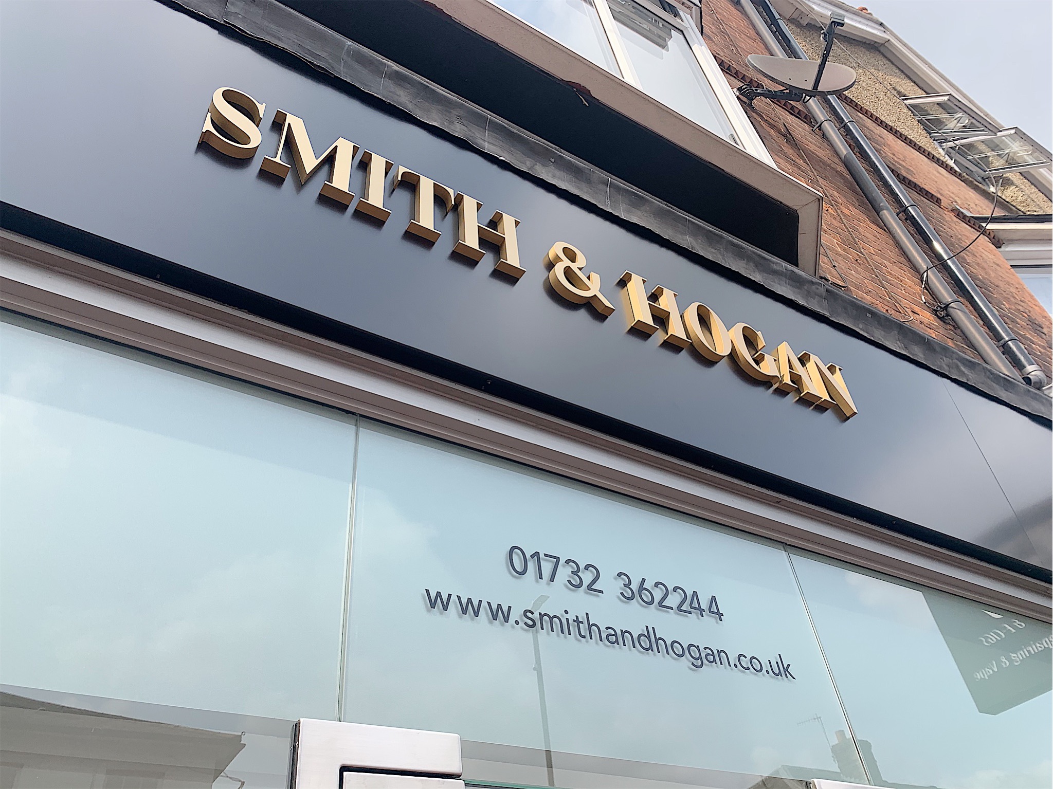 Smith & Hogan